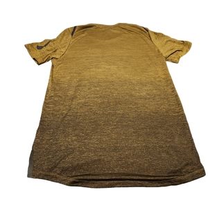 Nike Men's Large Performance Dri-Fit short sleeve shirt